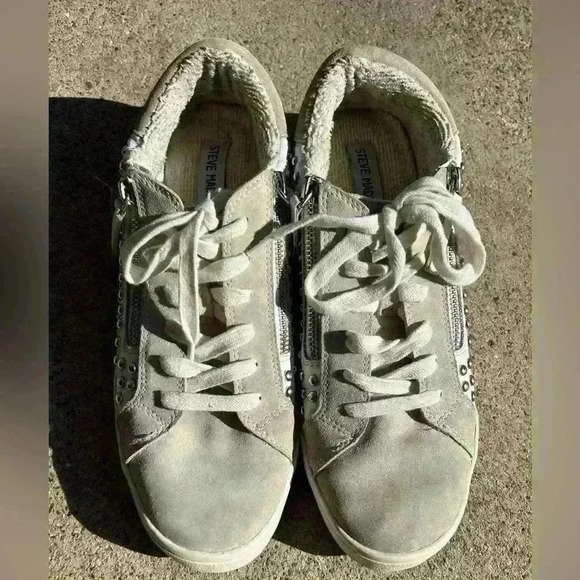 Steve Madden Parka Sneakers - Picture 1 of 11